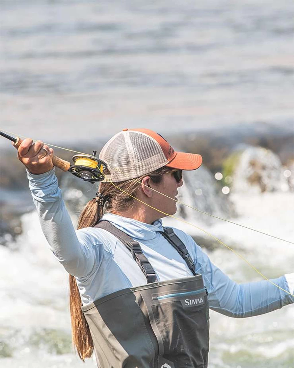 Simms Womens Solarflex Cooling Hoody - Ice 4 Simms Womens Solarflex Cooling Hoody - Ice - Image 4